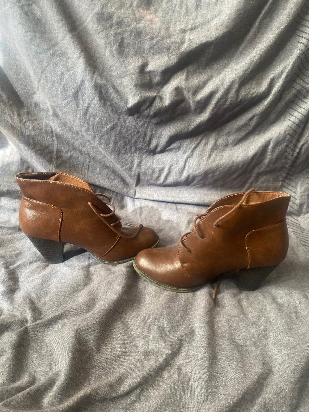 Sugar Brown Lace-Up Ankles Booties